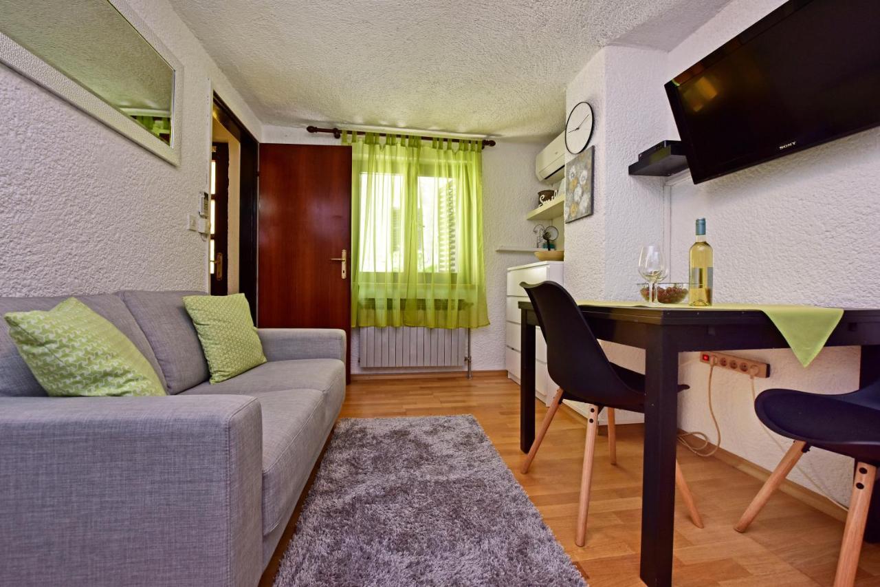 Apartment Corta City-Centre Пореч Экстерьер фото